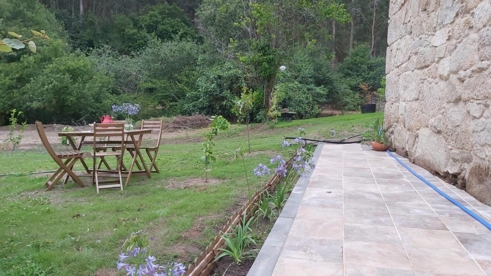Casita A Estrenar En Finca Con Rio Proxima A Tui, Gondomar Y Portugal. Buitenkant foto