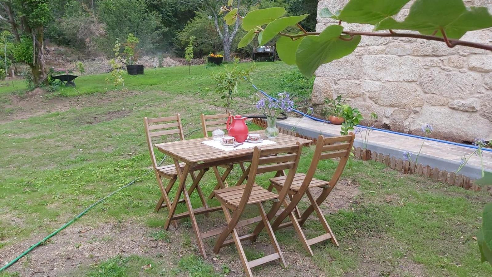 Casita A Estrenar En Finca Con Rio Proxima A Tui, Gondomar Y Portugal. Buitenkant foto