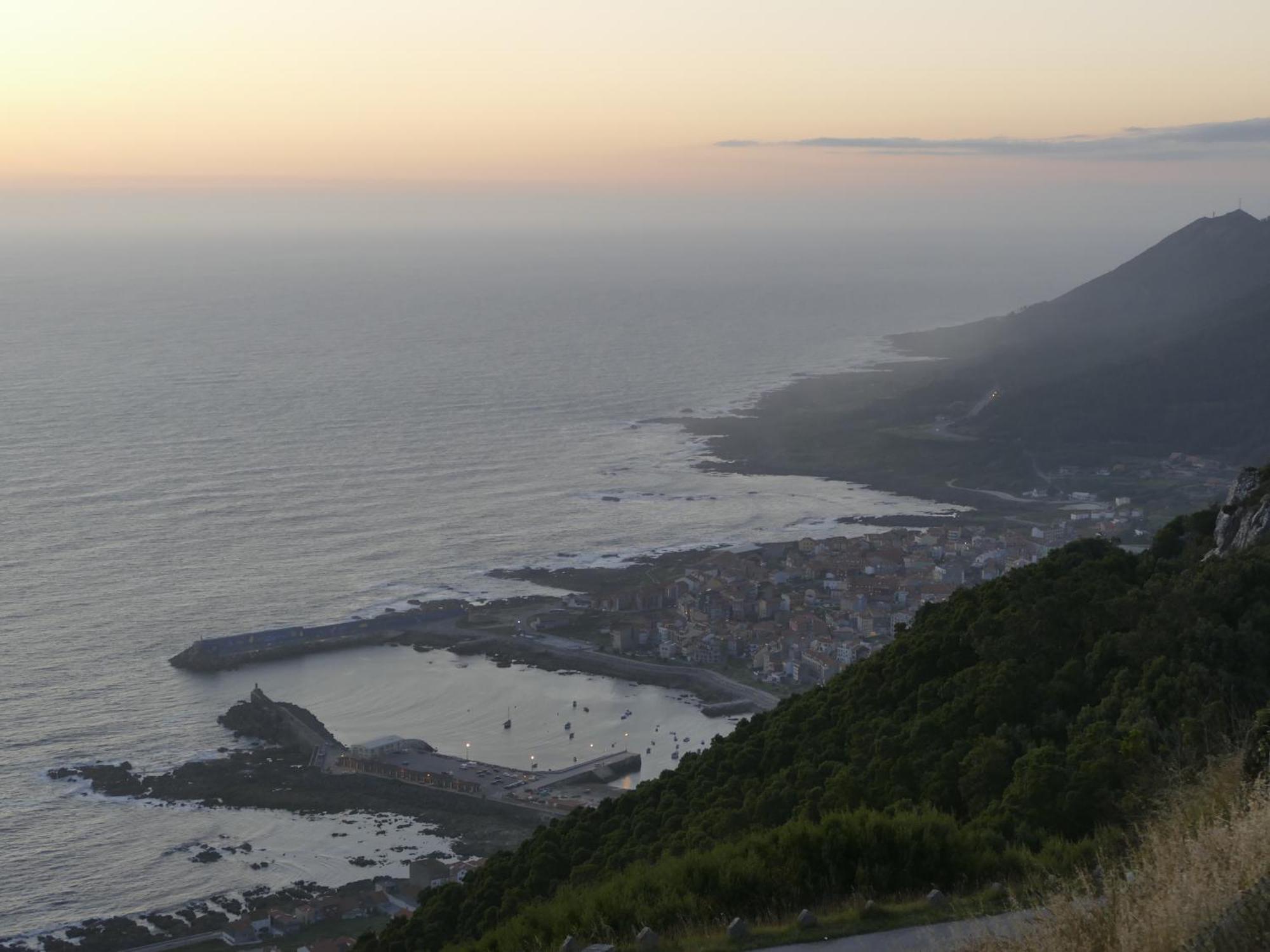 Casita A Estrenar En Finca Con Rio Proxima A Tui, Gondomar Y Portugal. Buitenkant foto