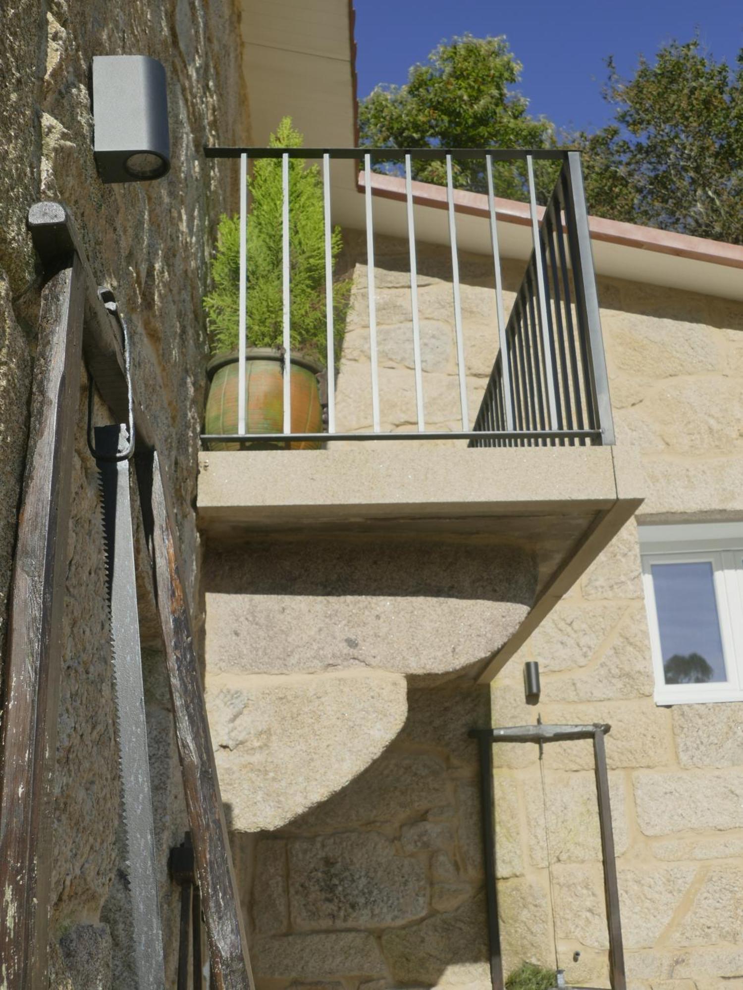 Casita A Estrenar En Finca Con Rio Proxima A Tui, Gondomar Y Portugal. Buitenkant foto